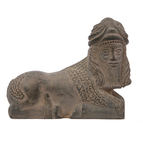 مجسمه تندیس و پیکره شهریار مدل گاو لاماسو بابل کد MO3310